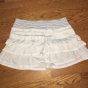 white lulu skirt